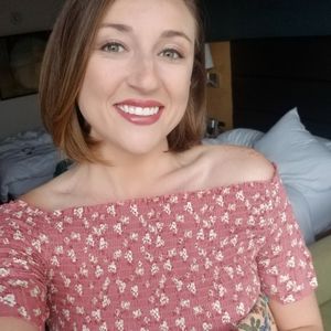 Meet your Posher, Jenna